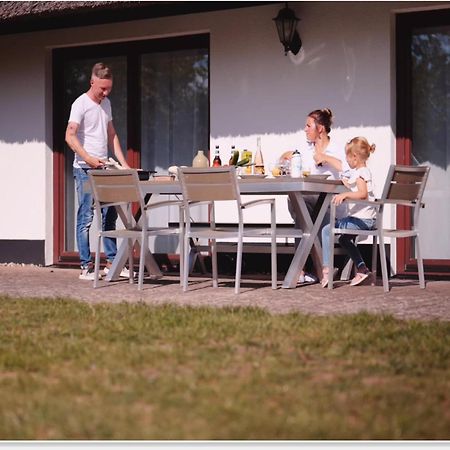 Holiday Resort Van Der Valk, Linstow Dobbin-Linstow Extérieur photo