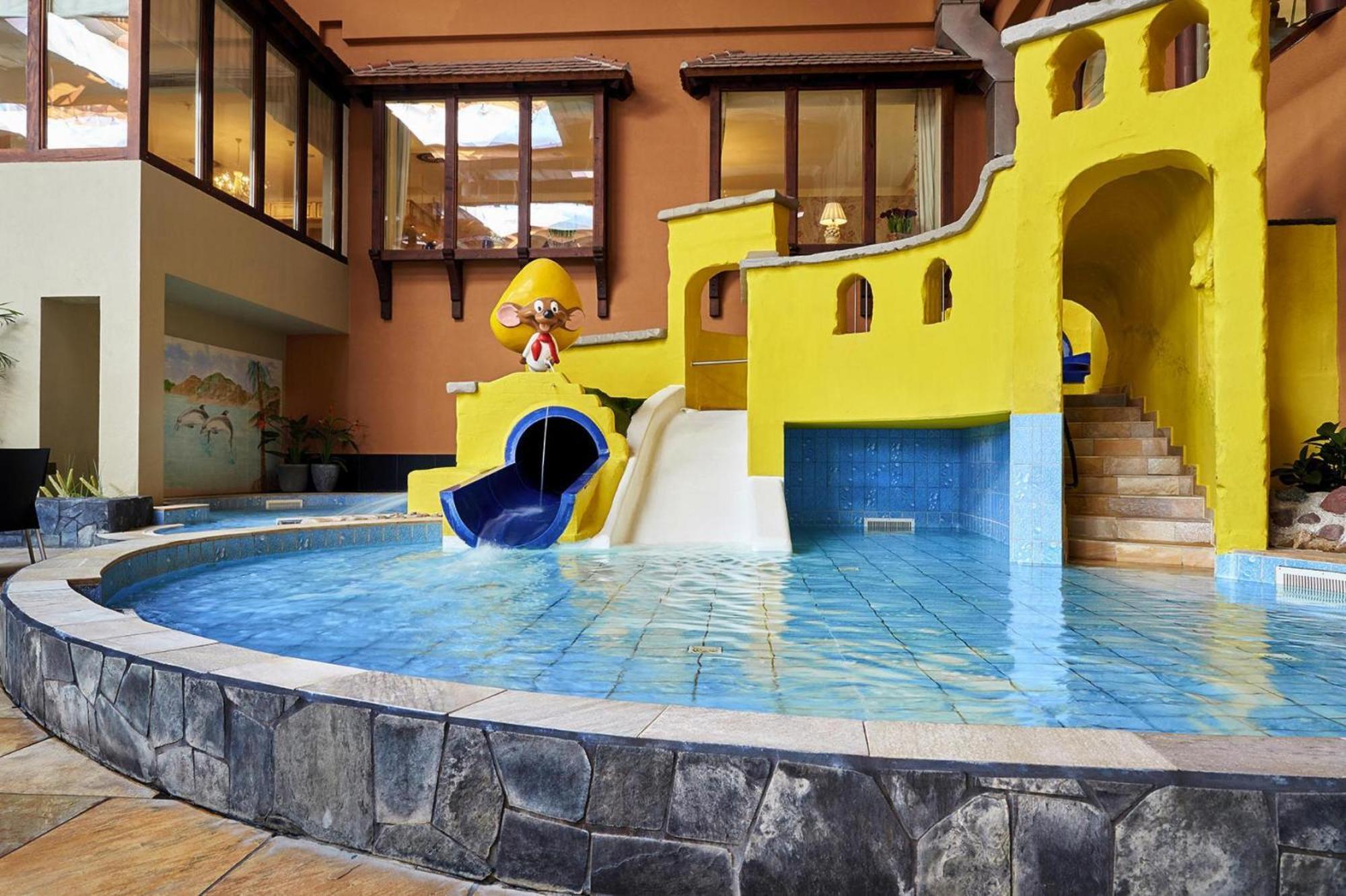 Holiday Resort Van Der Valk, Linstow Dobbin-Linstow Extérieur photo